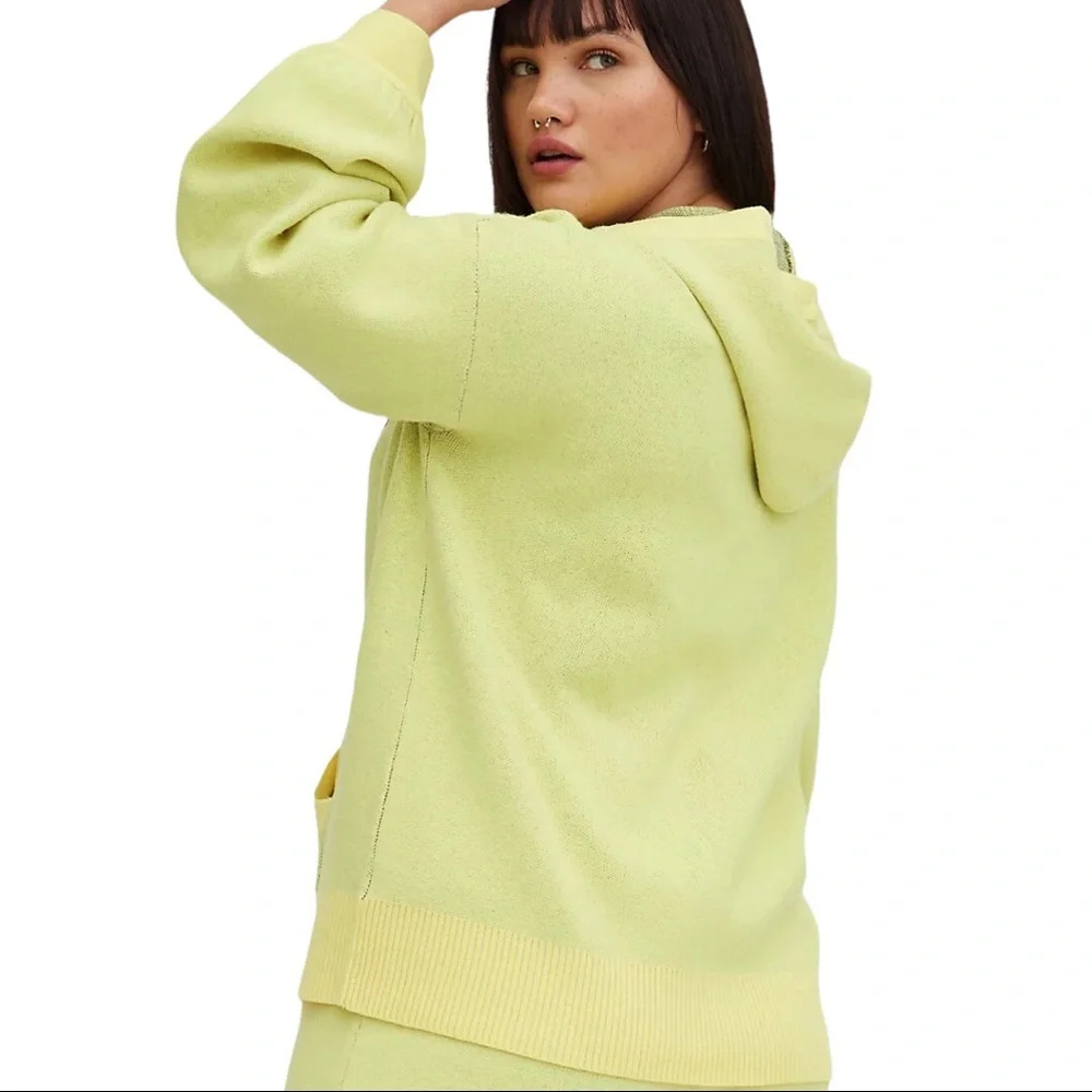 TORRID Luxe Cozy Lovesick Sweater Hoodie & Shorts Set Neon Yellow - Picture 5 of 9